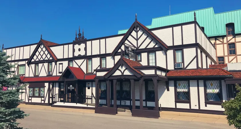 The Sherman Inn - Image 1