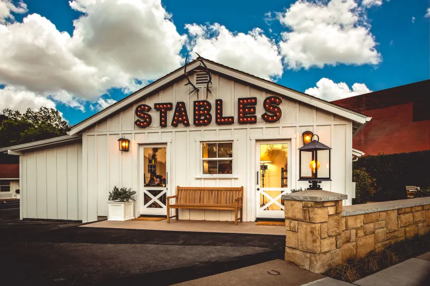 Stables Inn - Image 1