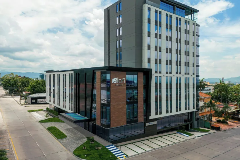 Aloft by Marriott San Pedro Sula - Image 1
