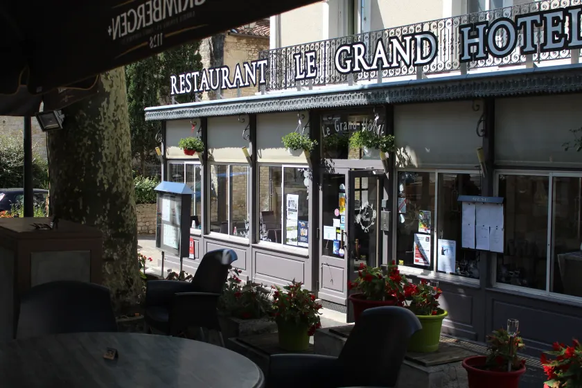 Le Grand Hôtel - Image 1