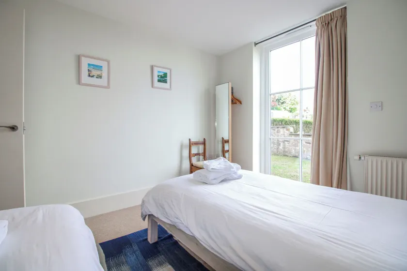 3 Combehaven - Room