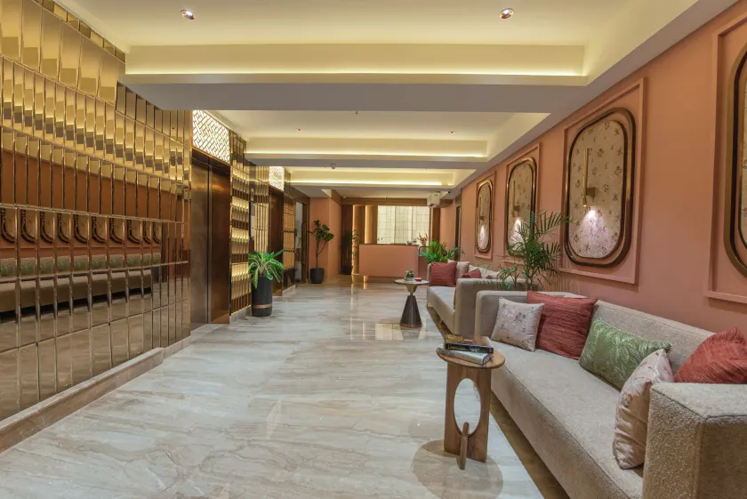 Kzar Park - Hall