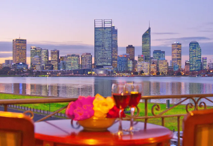The Peninsula Riverside Serviced Apartments - Image 1