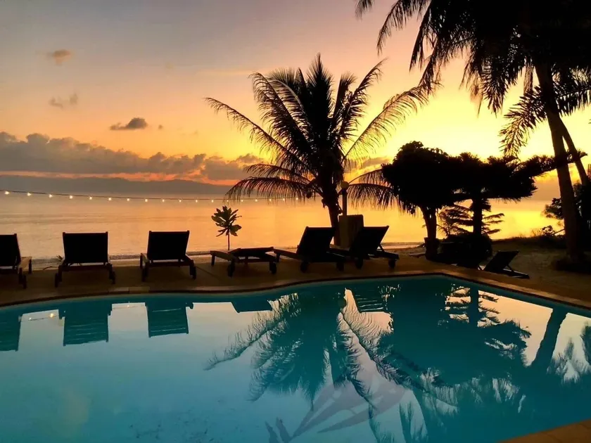 Phangan Lodge - Image 1