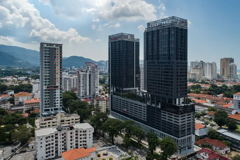 Courtyard by Marriott Penang - Image 1
