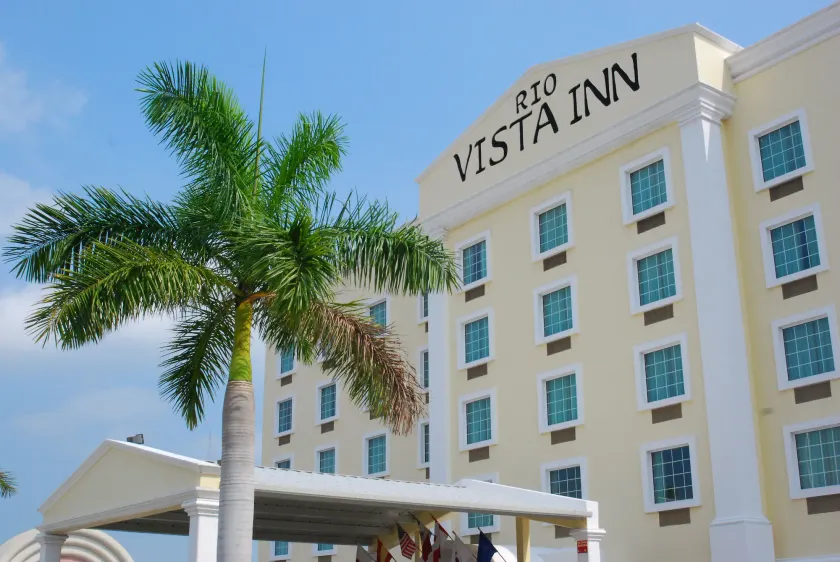 Rio Vista Inn Business High Class Tampico - Image 1