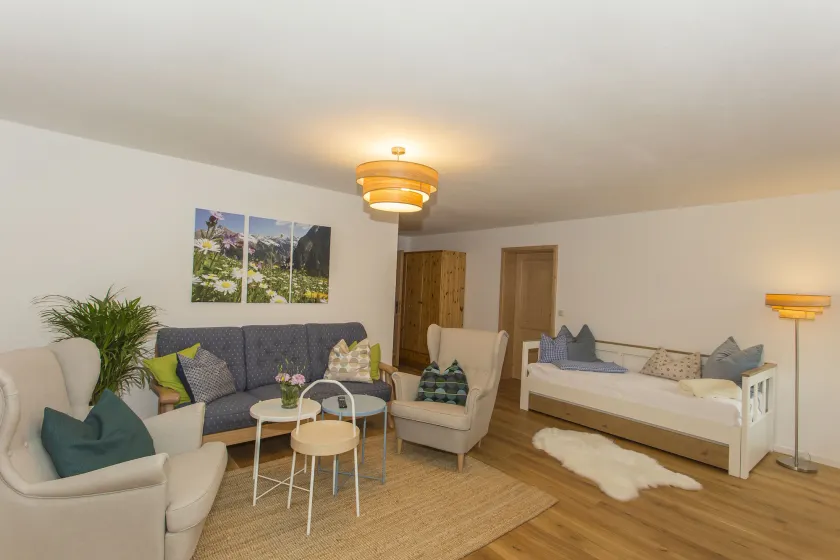 Schönes Ammertal zwei großzügige Ferienwohnungen ab 80qm - Image 1