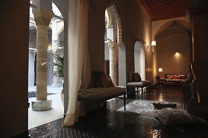 L'Alcazar - Image 1