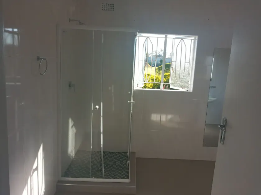 Tingompela Guest House - Image 1
