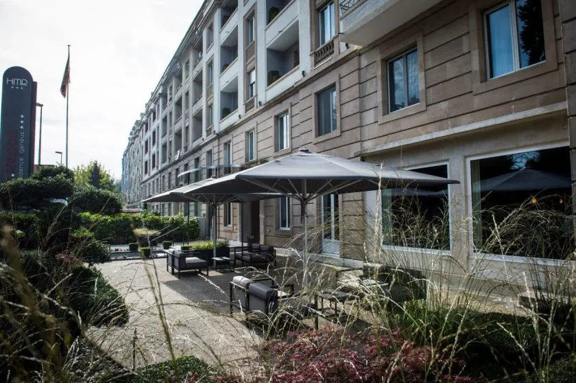 Hotel Mon Repos - Image 1