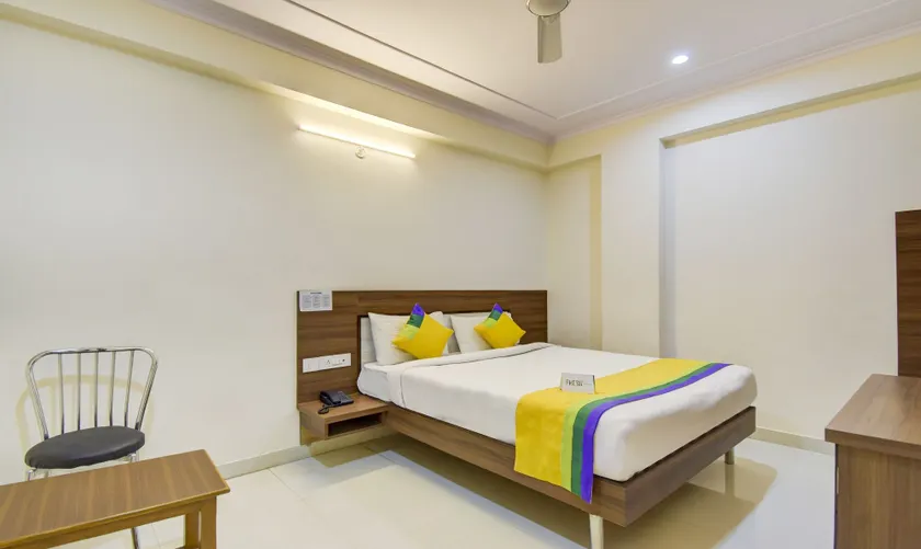 Treebo Trend Hotel Morgan - Image 1