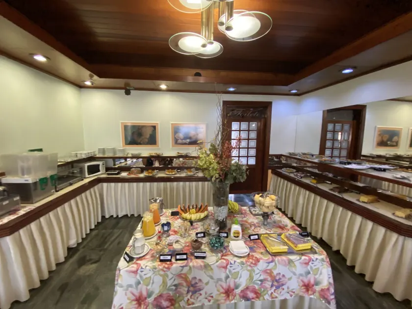 Hotel Marques - Image 1