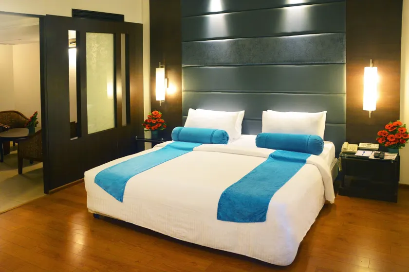 Ashraya International Hotel - Image 1