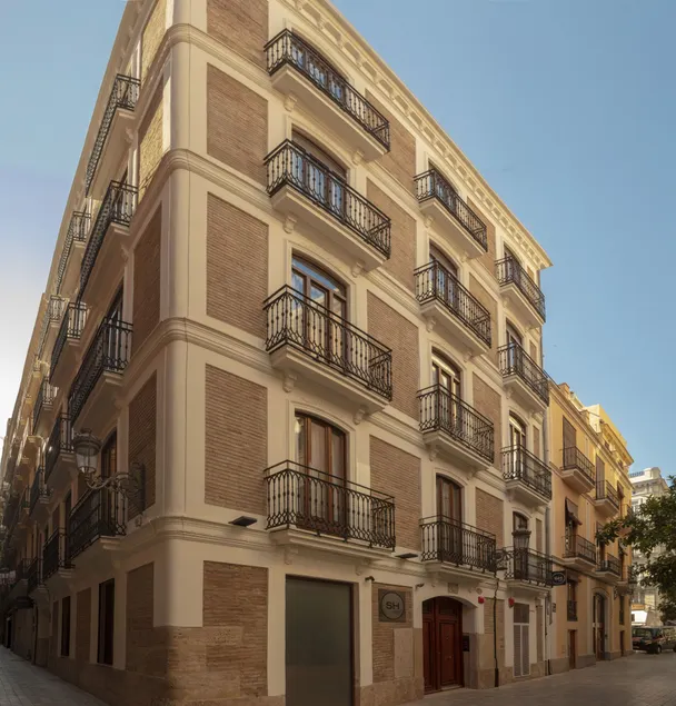 SH Suite Palace - Image 1