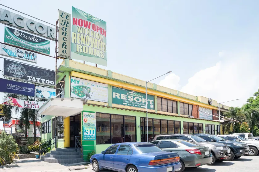 OYO 195 Ranchotel - Biñan - Image 1