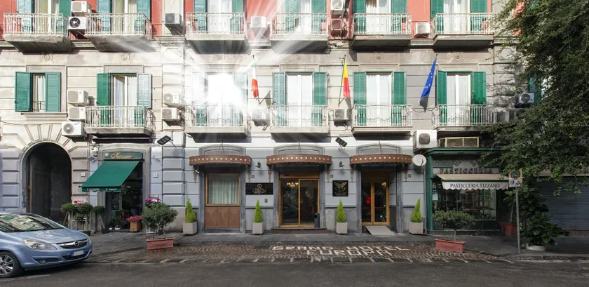 Grand Hotel Europa & Restaurant - Image 1