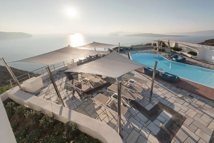 Caldera's Dolphin Suites - Image 1