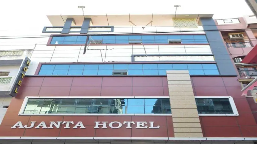Ajanta Hotel 100 Mtrs Railway Station & 400 Mtrs Dargah - Image 1