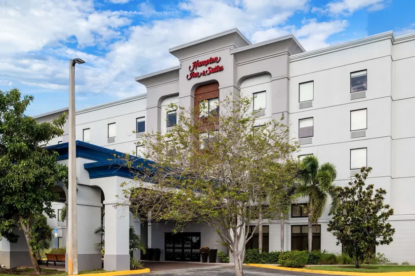 Hampton Inn & Suites Ft. Lauderdale West-Sawgrass/Tamarac - Image 1