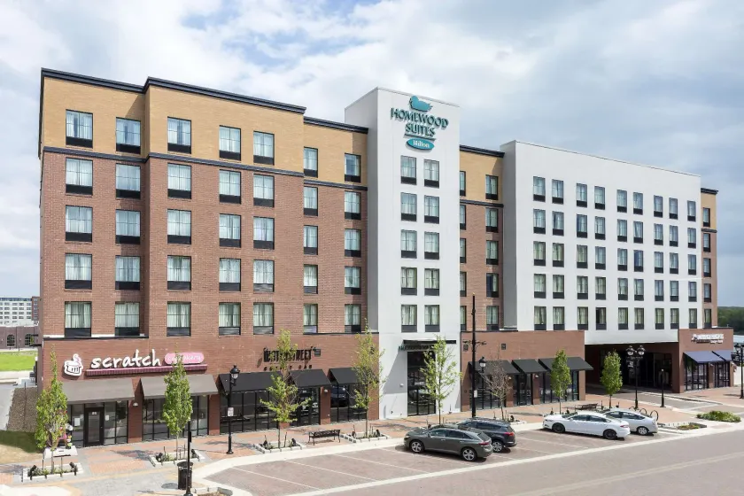 Homewood Suites by Hilton Coralville - Iowa River Landing - Image 1