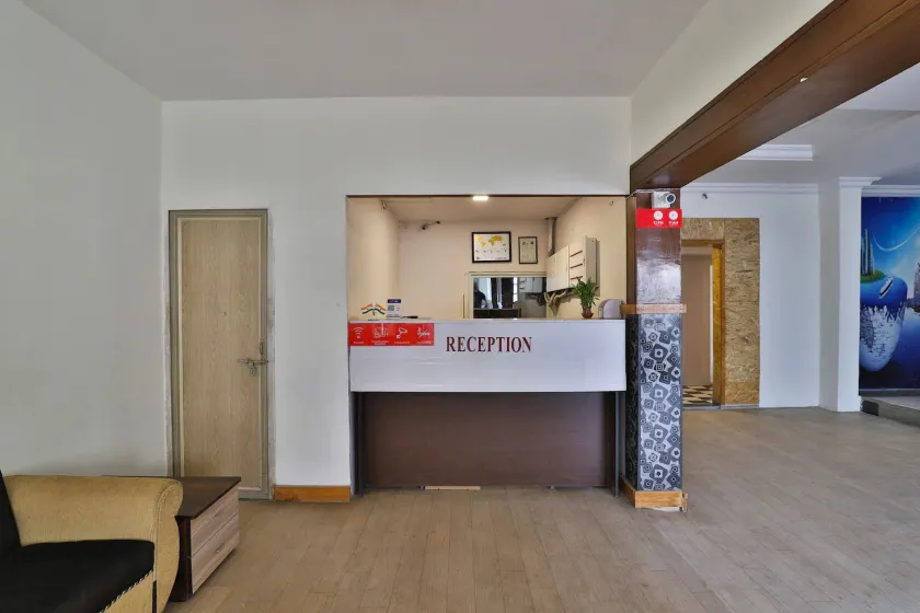 Hotel Mayura Ankleshwar - Image 1