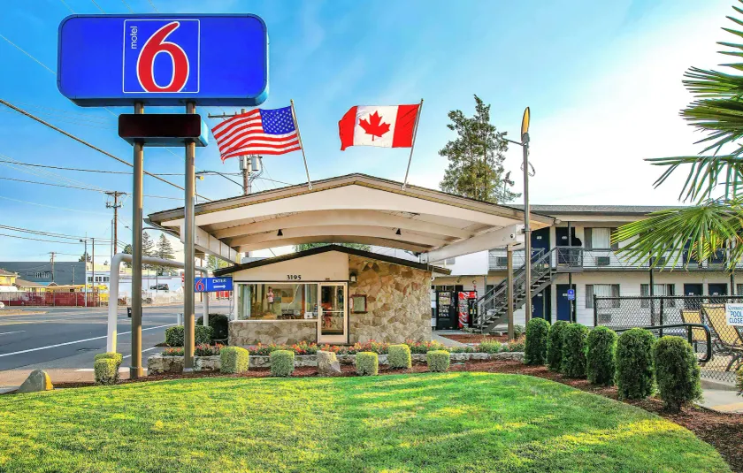 Motel 6-Salem, OR - Expo Center - Image 1