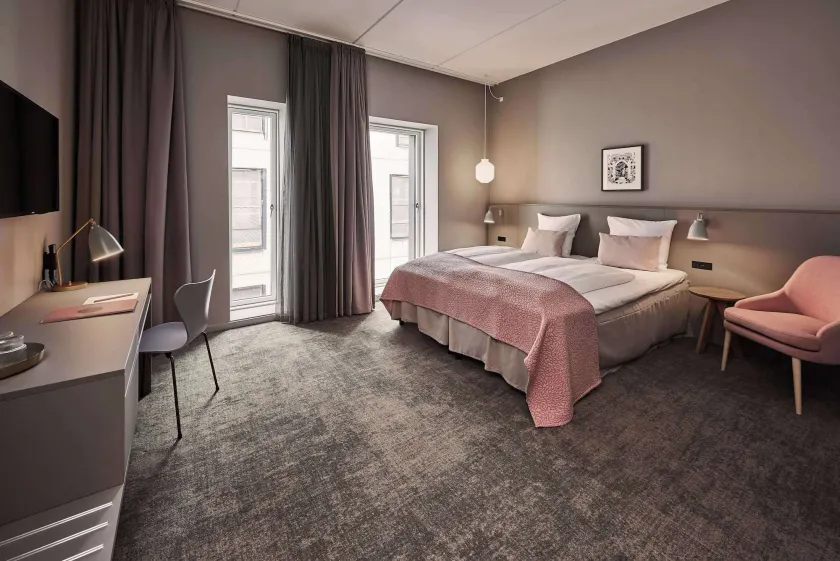 Hotel Odeon - Image 1