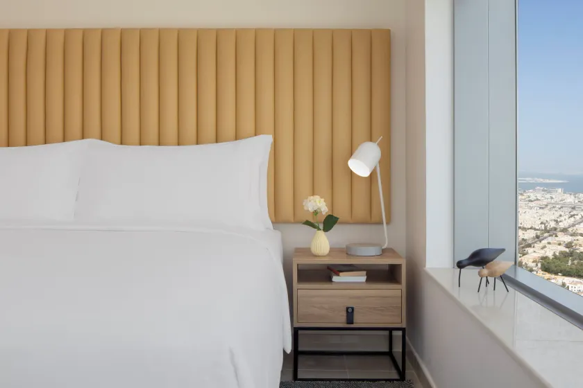 Staybridge Suites Dubai Financial Centre by IHG - Image 1