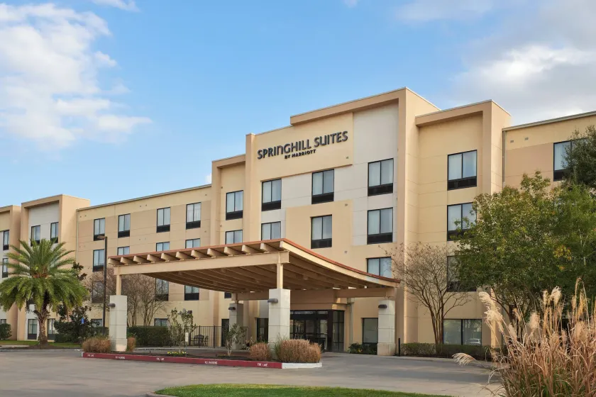 SpringHill Suites by Marriott Baton Rouge North / Airport - Image 1