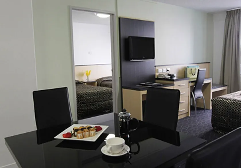 Comfort Inn & Suites Goodearth Perth - Room