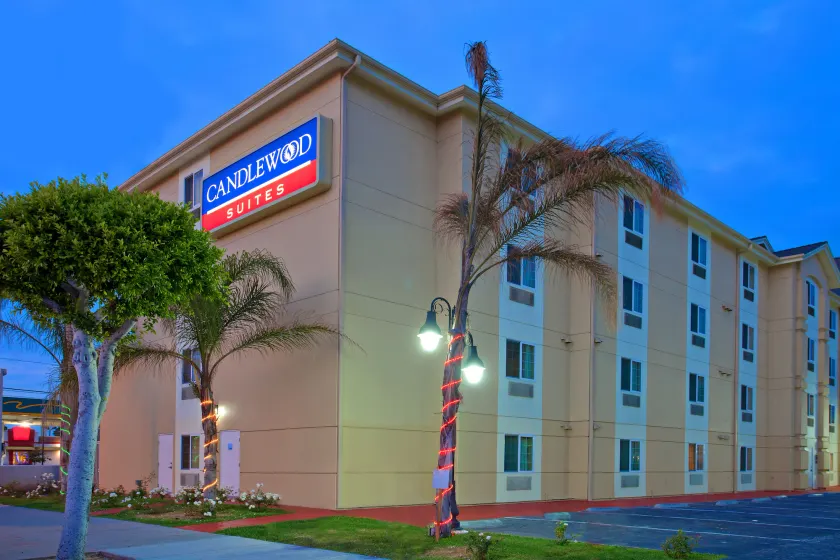 Candlewood Suites LAX Hawthorne by IHG - Image 1
