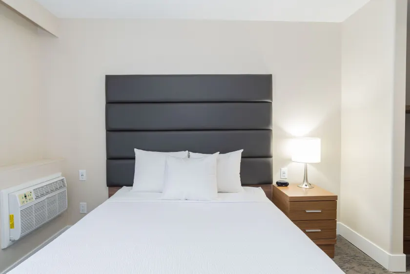 Sandman Hotel Grande Prairie - Image 1