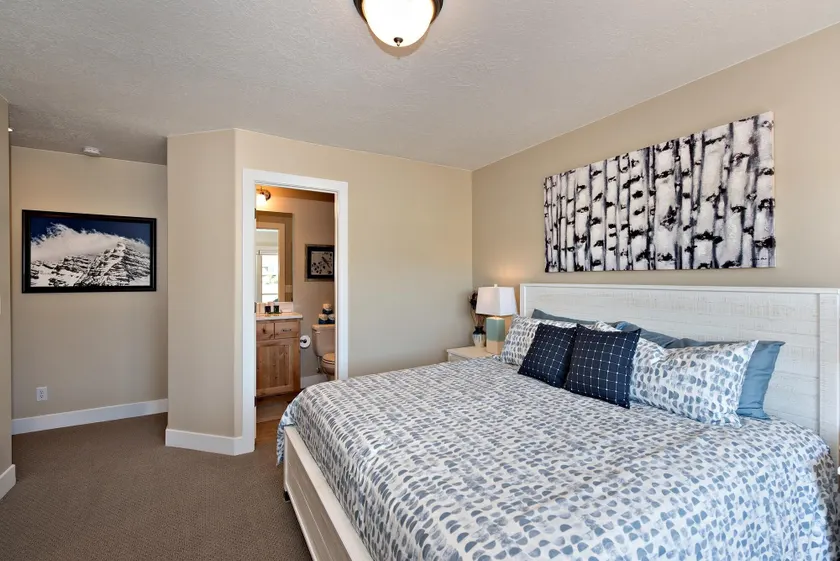 I Could Live Here - Room