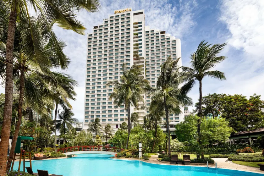 Shangri-La Jakarta - Image 1