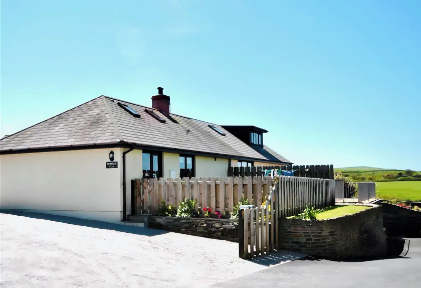 1 Bed in Nr Bude oc-penke - Image 1
