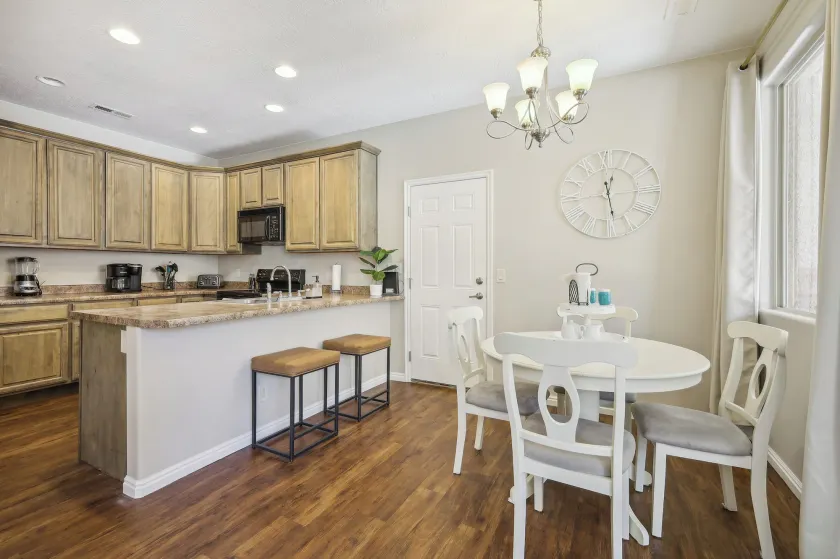 Extended-Stay Mesquite Condo w/ Pool Access! - Interior