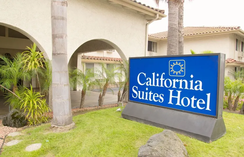 California Suites Hotel - Image 1