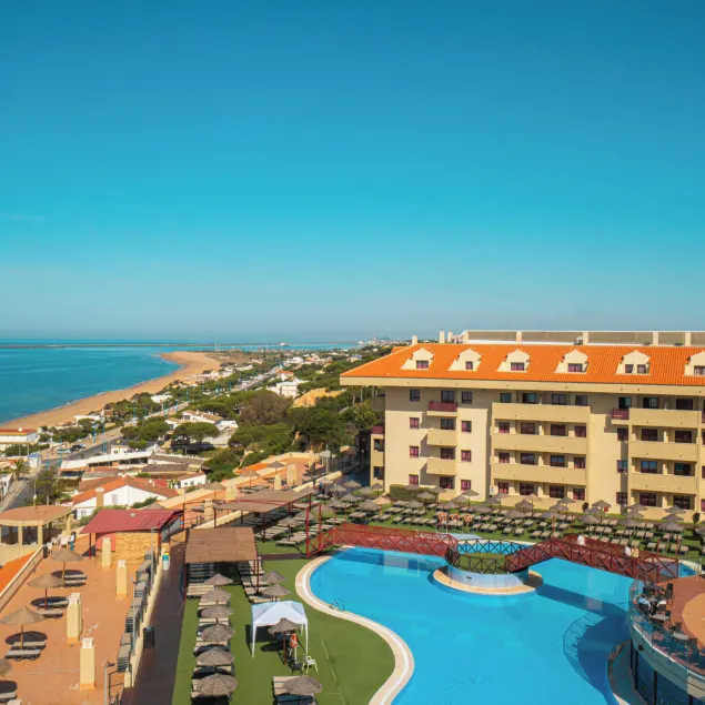 Aparthotel Solvasa Mazagón - Image 1
