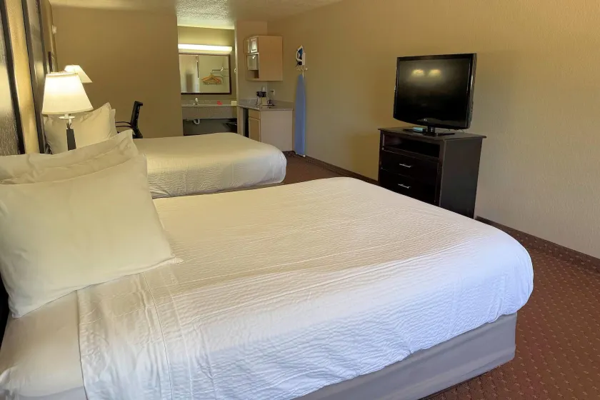 Baymont by Wyndham New Braunfels TX - Image 1