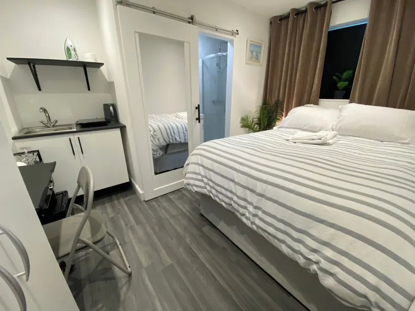 UNLIMITED-PEACE PRIVATE STUDIO APARTMENTs - Image 1