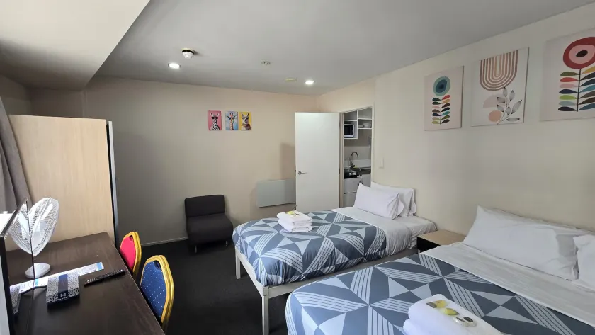 Empire Apartments - Image 1