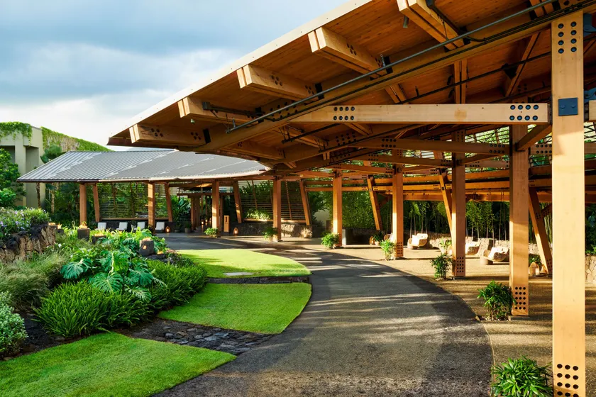 1 Hotel Hanalei Bay - Image 1