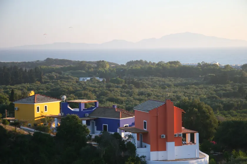Ilis Villas - Image 1