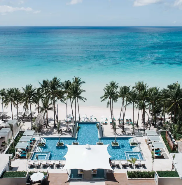 Henann Crystal Sands Resort - Image 1