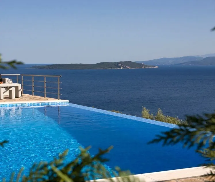Dream View Villas - Image 1