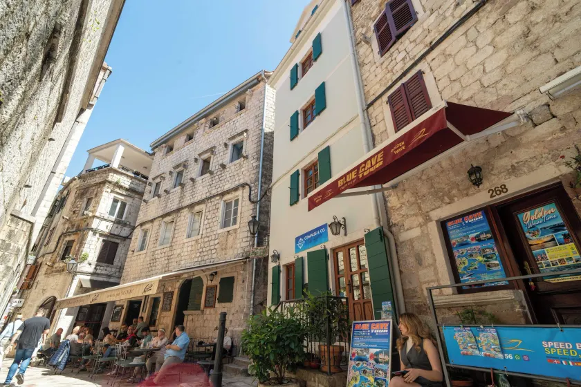 Studios Belvi - Image 1