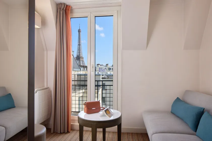 Timhotel Tour Eiffel - Image 1