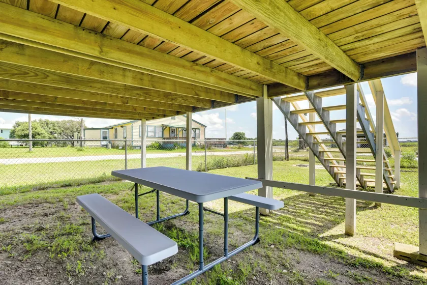 Deck & Fenced-in Yard: Texas Escape! - Innenbereich