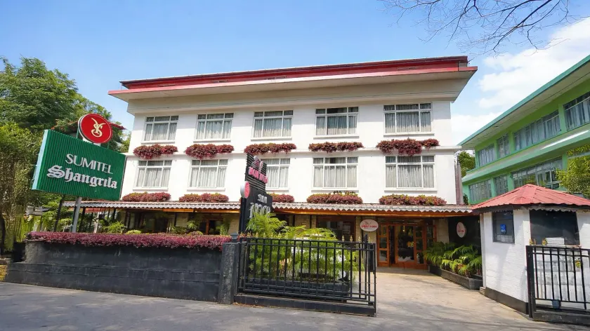 Sumitel Shangrila - Image 1