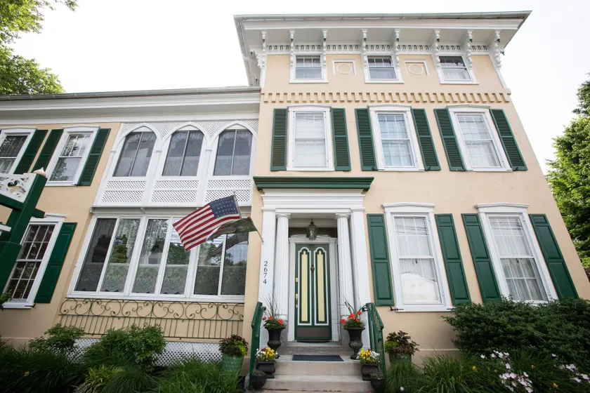 EJ Bowman House Bed & Breakfast - Image 1